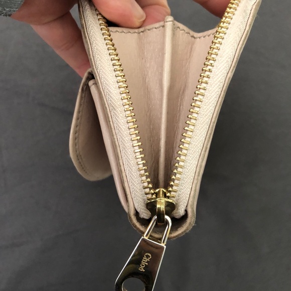 👀😱❤️💋💋✅💯CHLOE LILY BOW WALLET❤️❤️ - Picture 3 of 8